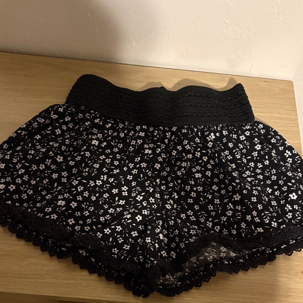 No Boundaries Black and White Floral Shorts
